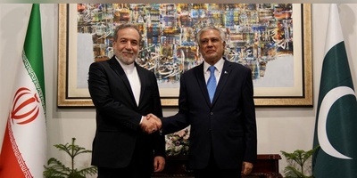 Top Iranian and Pakistani Diplomats Hold Talks on Regional Developments