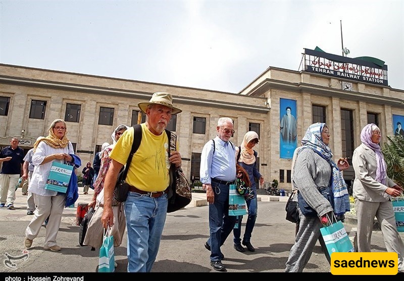 Arrival of Foreign Tourists on Rise in Iran: Minister