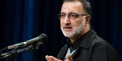 What’s The Problem With Alireza Zakani’s Right Hand? + Photo