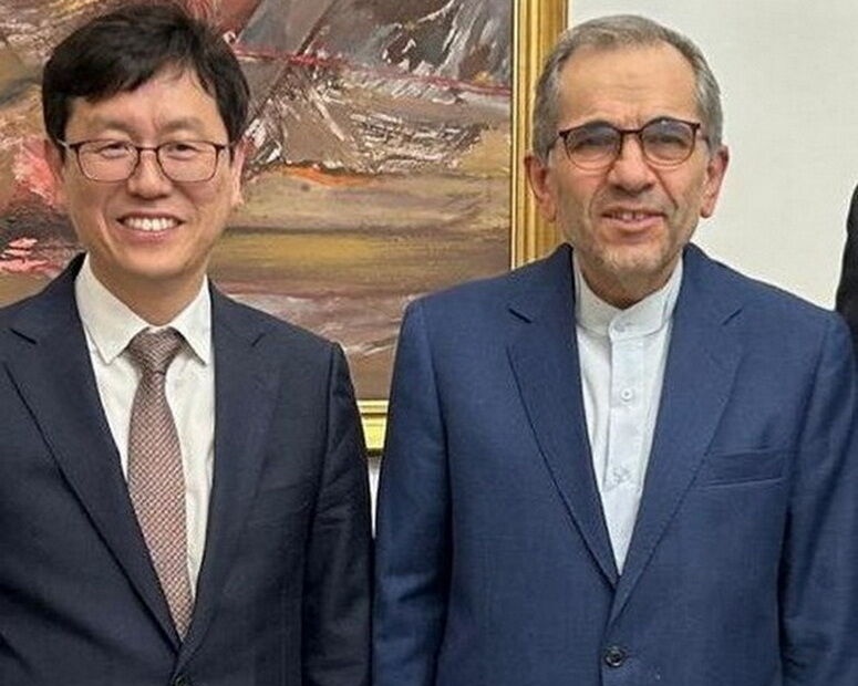 Iranian and South Korean Diplomats Explore Bilateral Ties and Regional Developments