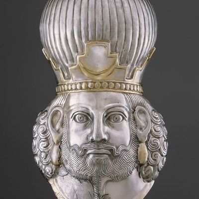 The Exquisite Art of Engraving in Ancient Iran: Dorri and Silver Plates Featuring Sasanian Kings on Display at the Hermitage Museum, St. Petersburg! +Photos