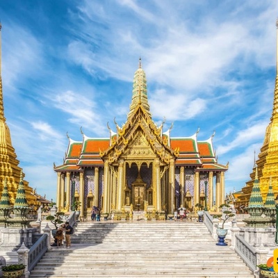 The Grand Palace of Thailand: Location, History, Main Sections, and Photos