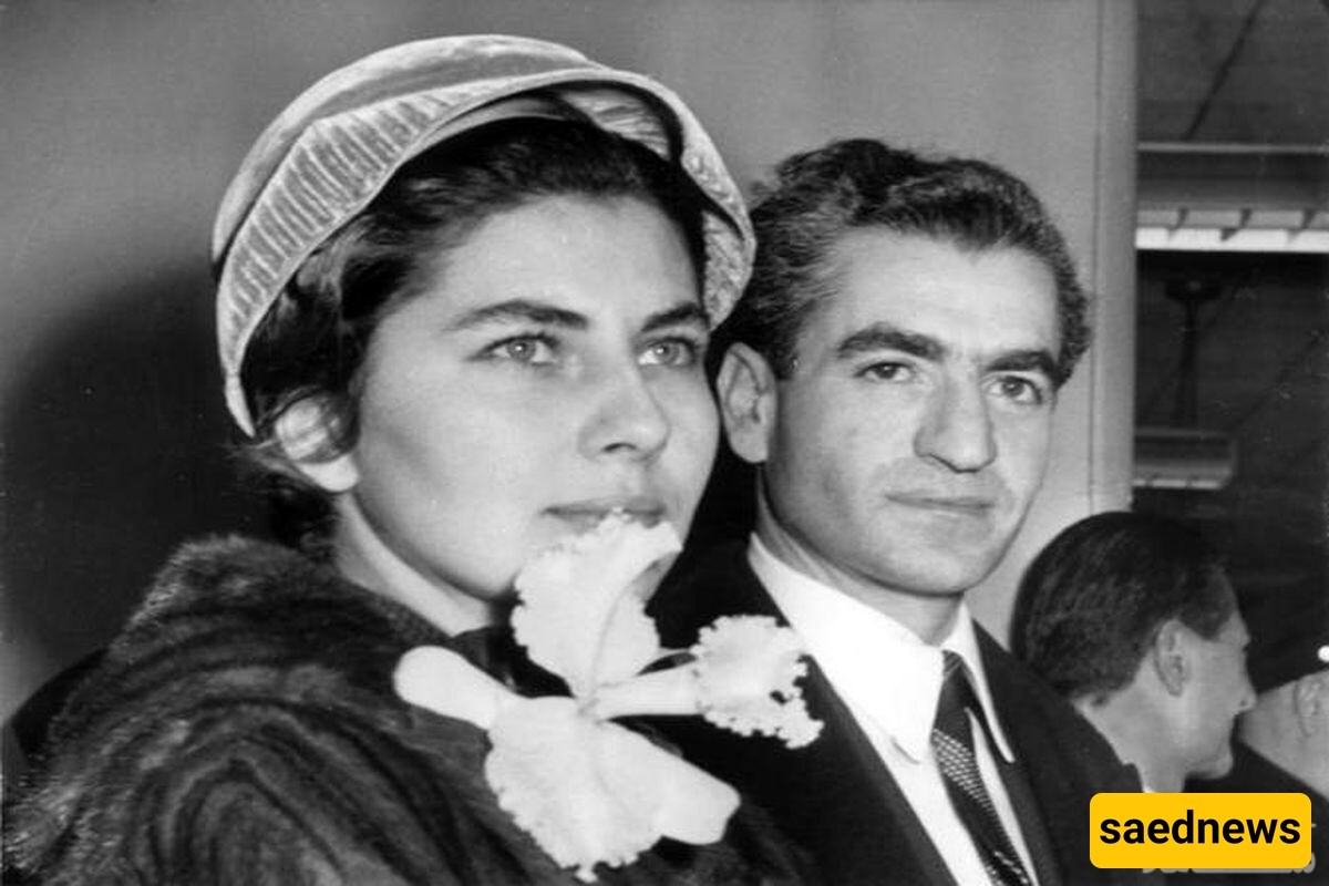 Soraya Esfandiary's 30-Kilogram Wedding Dress, Second Wife of Mohammad Reza Pahlavi + Photo