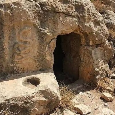 Soubatan Ganjen Cave: A Complete Guide to Exploring Nature and Adventure