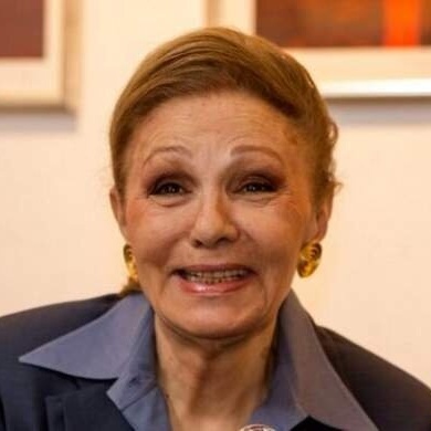 Leak of Confidential Photos Showing Haddad Adel Kissing Farah Pahlavi’s Hand — What’s the Real Story?