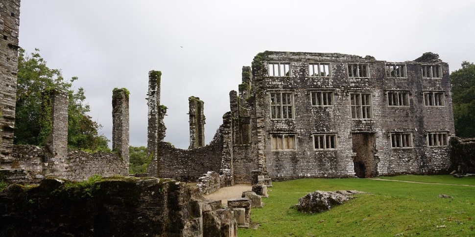 Berry Pomeroy Castle