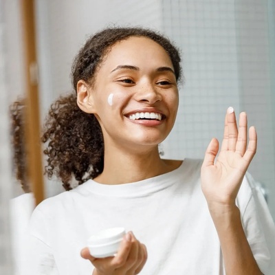 How To Protect Your Skin From Dry Air