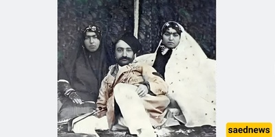 Never-Before-Seen Image of Two Women from Naser al-Din Shah’s Harem with Hajji Soleiman – Names Handwritten by the Shah at the Top