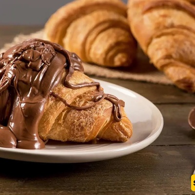 Easy Crispy Homemade Croissants Without Oven (Quick & Simple Recipe + Key Tips)