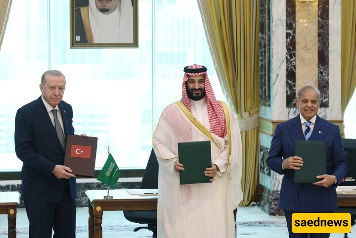 new defense agreement signed in Mecca