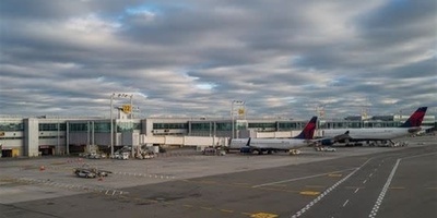 US Airlines Cancel 1,200 Flights Amid Government Shutdown