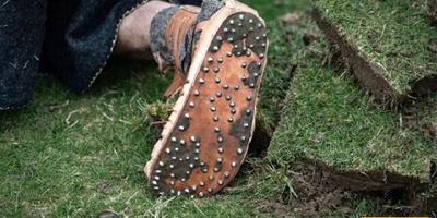 Amazing Discovery of the Oldest Soldier’s Shoe Dating Back 2,000 Years + Photo