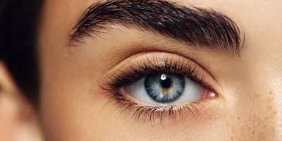 How to Get Fuller, More Attractive Eyebrows Naturally?