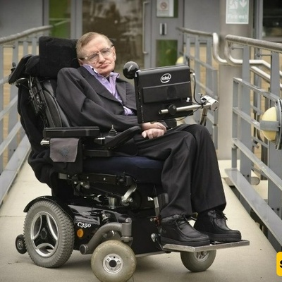 The Cause of Stephen Hawking’s Death+ Biography and the Reason Behind His Paralysis