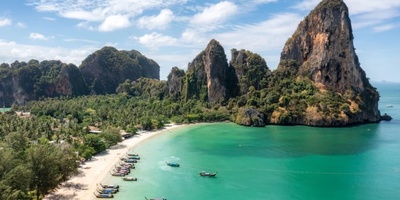 Thailand’s Railay Beach / A Hidden Paradise in the Heart of Nature