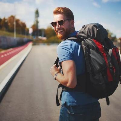 Why Do Some Travelers Adapt Better When Plans Change?