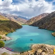 Travel Guide to Gahar Lake in Lorestan and Its Hiking Route + Photos