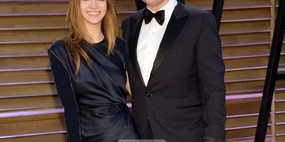 Elon Musk’s Ex Has Gone Wild! / She Wants Her Teeth and Ears to Look Like Vampires and Elves!