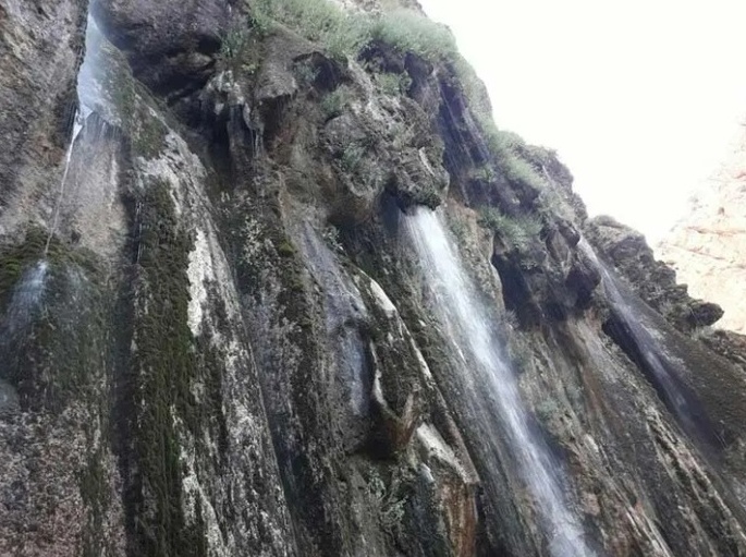 Margoon Waterfall
