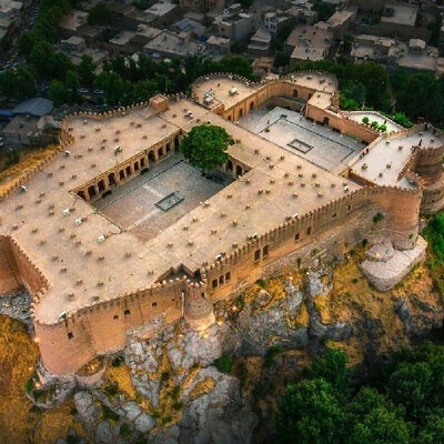 Over 6,000 People Visit Sassanid-era Falak-ol-Aflak Fortress In Single Day!