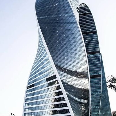 One of the Most Majestic Architectures in the World: Evolution Tower in Moscow, Russia – Would You Live in a 55-Story Home? 🤩