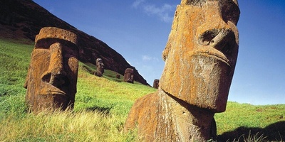 Rongorongo: The Mysterious Inscriptions That No Scholar Has Been Able to Decipher!