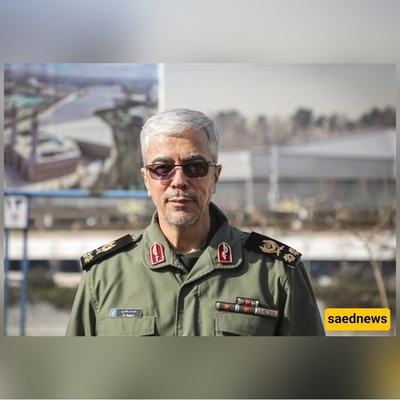 Unseen Family Portrait of Martyr General Bagheri Surfaces at Isfahan’s Chehel Sotoun