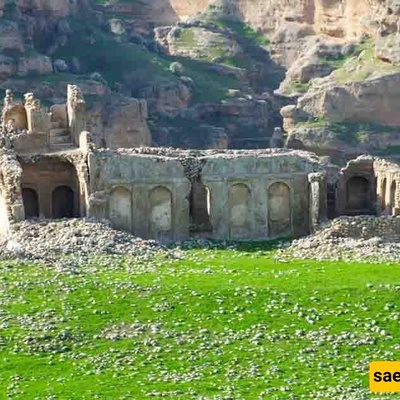 Rare Bronze Treasure Unearthed from an Ancient Stone Tomb in Khuzestan — Olympic Caravan Symbol Also Buried Beneath the Earth