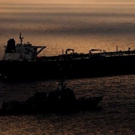 Clash Between Iranian Forces and American Vessels in the Strait of Hormuz