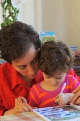 The Last Video of Dr. Maryam Mirzakhani on Her Hospital Bed, Before Her Passing, and Her Motherly Conversation with Ana, Her Only Daughter