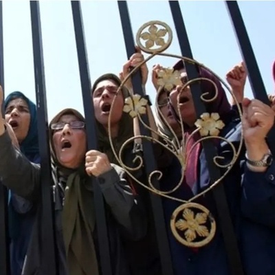 The Horrific Situation of the Elderly in the MEK Camp; Suspicious Wandering Around the Hospital / What Do the MEK Do with Their Corpses?