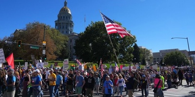 Thousands Protest Against Trump in Major US Cities (Photos)