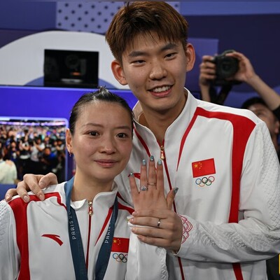 Love and Gold: China’s Huang Yaqiong Engaged to Liu Yuchen After Stunning Olympic Victory!