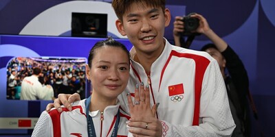 Love and Gold: China’s Huang Yaqiong Engaged to Liu Yuchen After Stunning Olympic Victory!