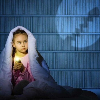 7 Strategies to Help Overcome a Child’s Fear of Darkness