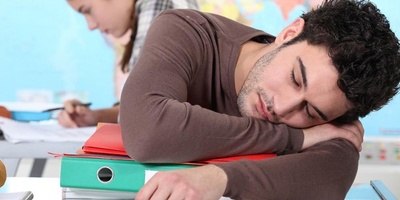 Dangerous Effects of Going to Bed Late and Frequent Night Wakefulness
