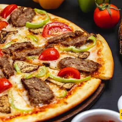 How to Make Delicious Meat and Onion Pizza