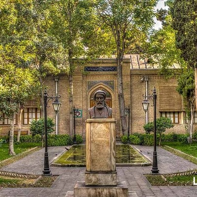 Tehran Sightseeing: Introducing 19 Historic Houses and Garden Museums of Tehran / Discover the Culture and History of the Capital