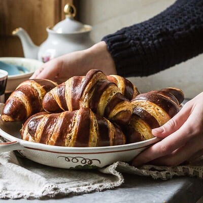 How To Make Crispy And Delicious Butter Croissants That You’ll Never Forget.