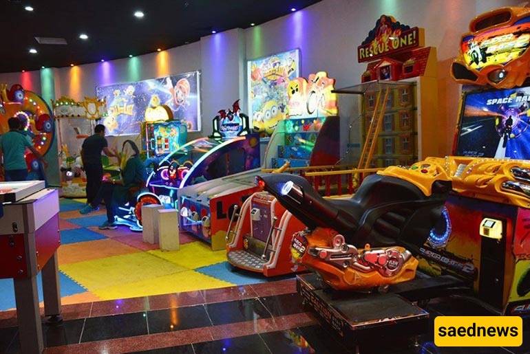 Inside Highland Park, Kish: Roller Coasters, Glassy Indoor Fun & an 7D Ghost Hall