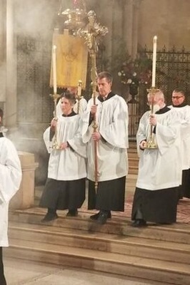 (Image) A Terrifying Device for Breaking Hands, Invented by 15th-Century Christian Priests!