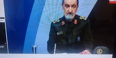 Breaking: Mohsen Rezaee appeared on television in military uniform / Mohsen Rezaee: Soon we will enter battle with a coalition; after Iran, it will be Iraq’s turn.