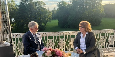 Iran and Tajikistan Strengthen Cultural Ties in St. Petersburg Talks