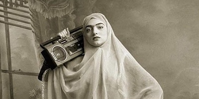 Journey to the Qajar Era: From Souvenir Photos with Monkeys to the Young Princes’ Entourages (Photos)