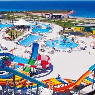 Introducing Van Water Park in Turkey: Address and Photos