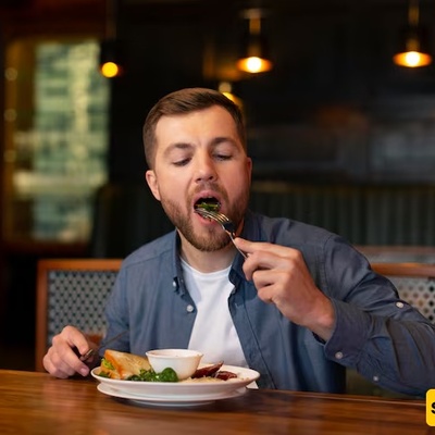 Does Eating Late At Night Cause Weight Gain?