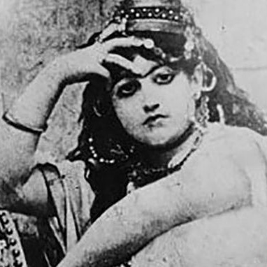 Who was the special dancer of Naser al-Din Shah?