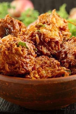 How to Make Pakora / A Delicious Indian Dish