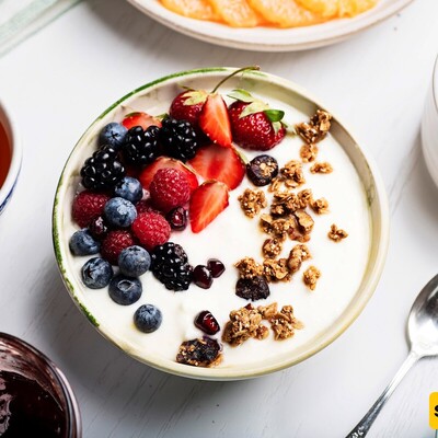 Top 6 Yogurts Ranked by Protein Content: Dietitians Share Their Expert Picks!