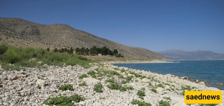 Doroodzan Dam